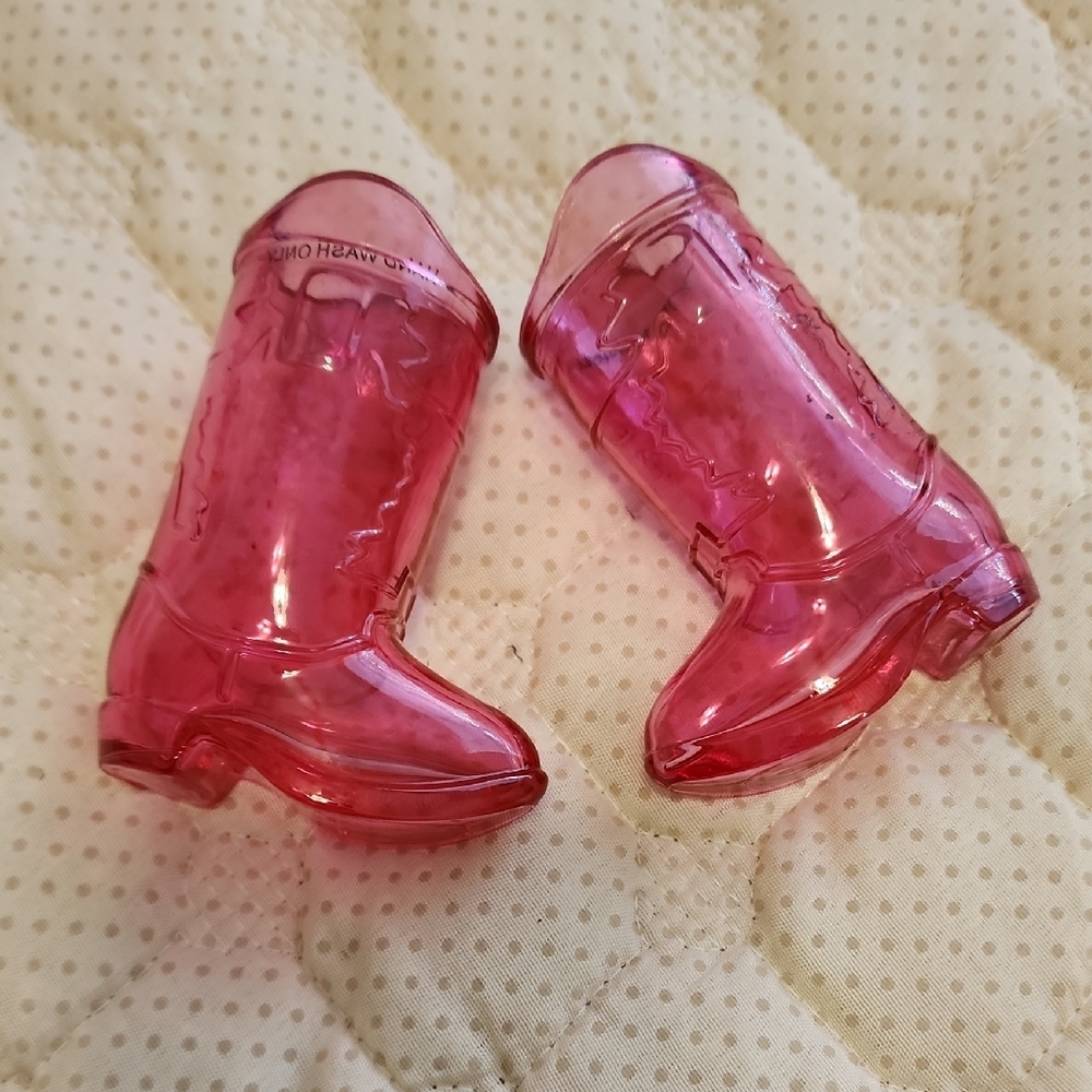 Godinger Red Boot Shot Glasses - Picture 4 of 5